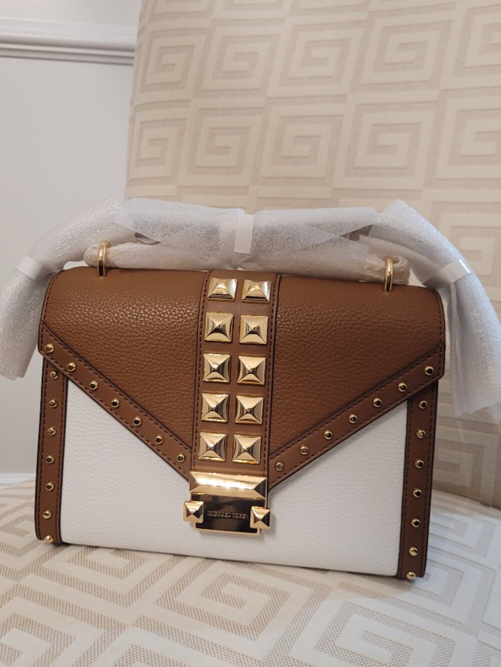 Michael Kors Studded Shoulder (Convertible Crossbody) Bag. Gold-Tone Chain. NEW✨
